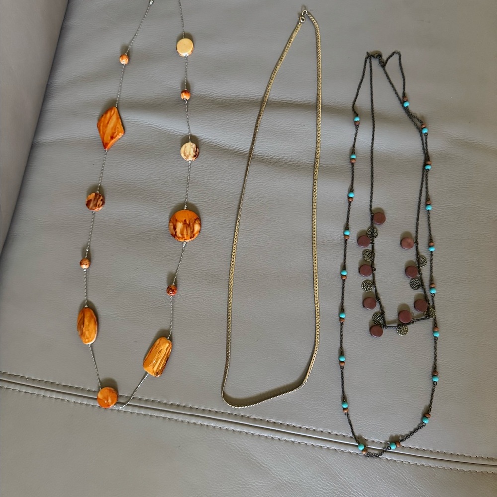Costume jewelry bundle of 3 necklaces